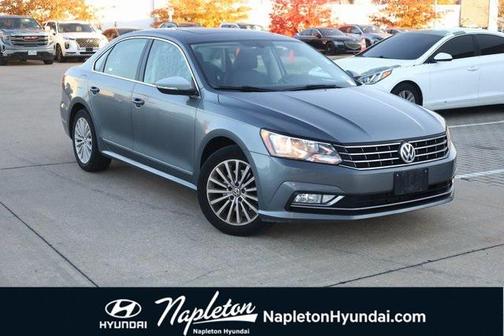 2016 Volkswagen Passat 1.8T SE w/Technology