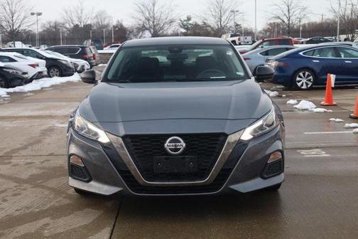 2020 Nissan Altima SR FWD