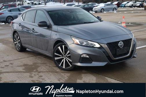 2020 Nissan Altima SR FWD