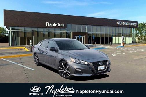 2020 Nissan Altima SR FWD