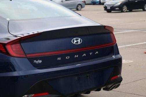 2022 Hyundai SONATA SEL
