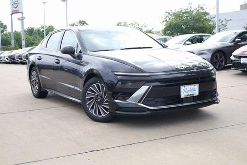 2025 Hyundai SONATA Hybrid SE