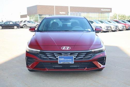 2025 Hyundai ELANTRA SEL