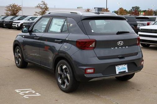 2025 Hyundai VENUE Limited