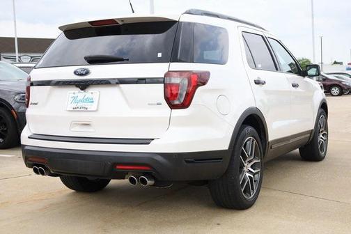 2018 Ford Explorer Sport