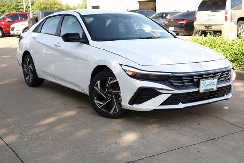 2025 Hyundai ELANTRA Sport