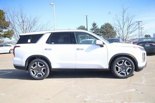 2025 Hyundai PALISADE SEL Premium