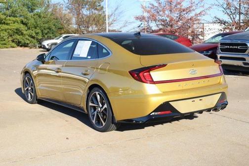 2021 Hyundai SONATA SEL Plus