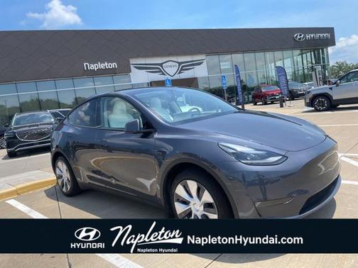 2023 Tesla Model Y Long Range Dual Motor All-Wheel Drive