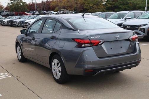 2024 Nissan Versa 1.6 S