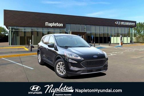 2020 Ford Escape SE