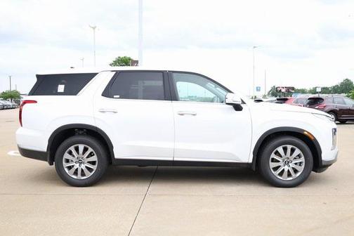 2025 Hyundai PALISADE SE