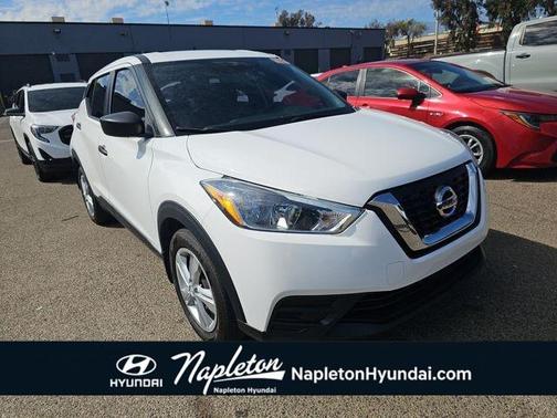 2020 Nissan Kicks S