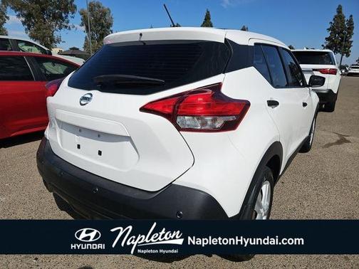 2020 Nissan Kicks S