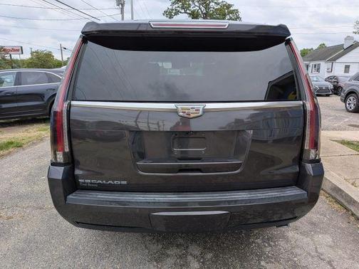 Black 2017 Cadillac Escalade Platinum