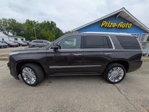 Black 2017 Cadillac Escalade Platinum