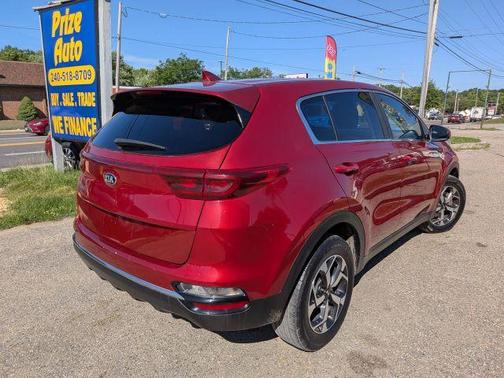 Red 2020 Kia Sportage LX