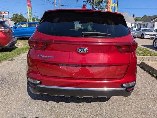 Red 2020 Kia Sportage LX