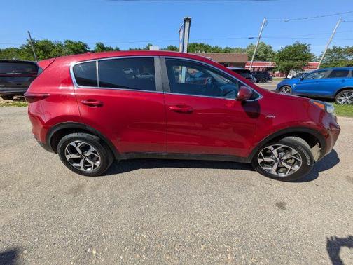 Red 2020 Kia Sportage LX