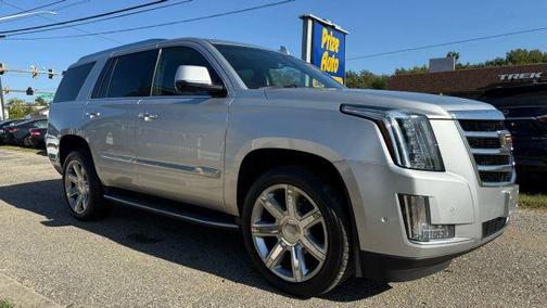 2017 Cadillac Escalade Luxury