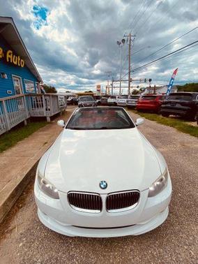 White 2013 BMW 328 i