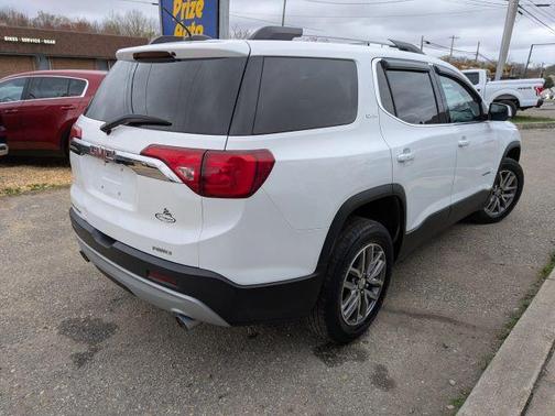2019 GMC Acadia SLE-2