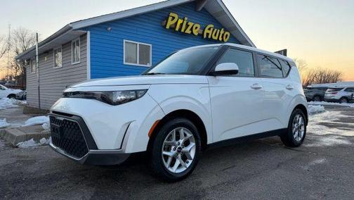 2023 Kia Soul LX