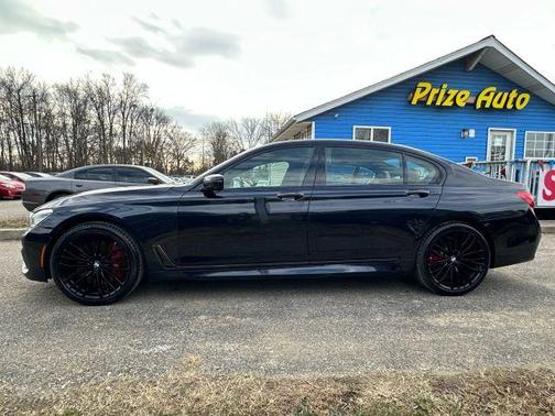 2016 BMW 750 i xDrive