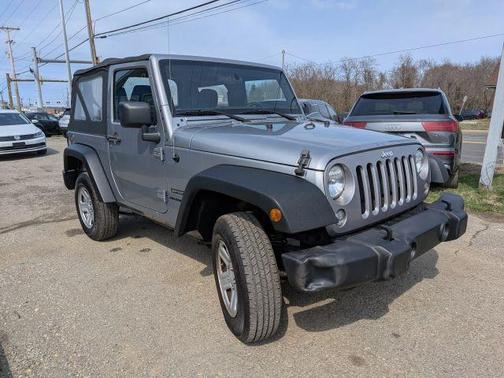 2016 Jeep Wrangler Sport