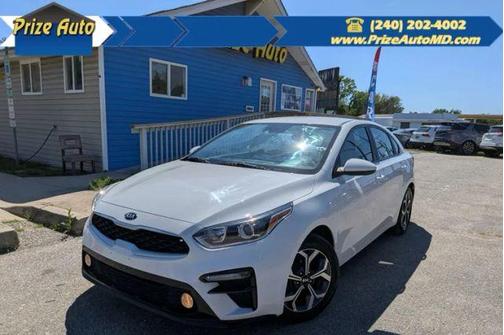 White 2021 Kia Forte LXS