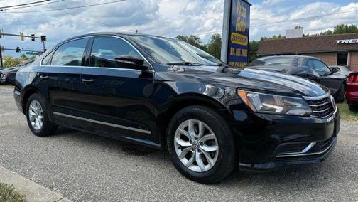 2016 Volkswagen Passat 2.5L S