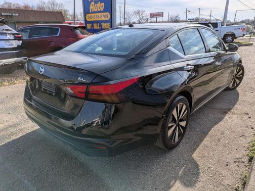 Black 2019 Nissan Altima 2.5 SL