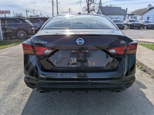 Black 2019 Nissan Altima 2.5 SL