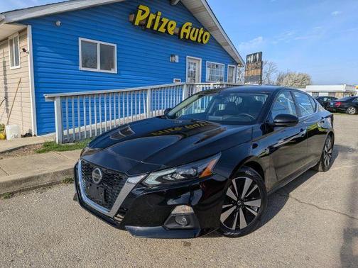 Black 2019 Nissan Altima 2.5 SL