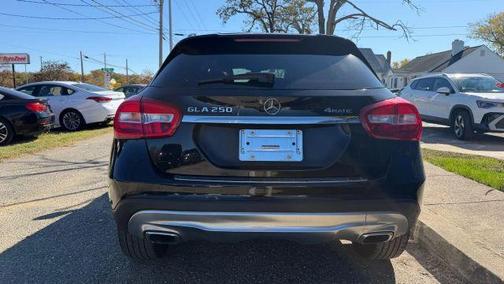 2017 Mercedes-Benz GLA 250 Base 4MATIC