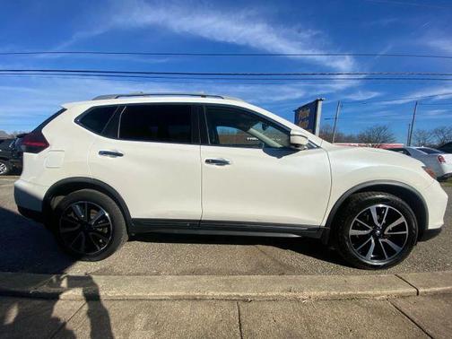 2018 Nissan Rogue SL