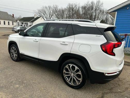 2021 GMC Terrain SLT