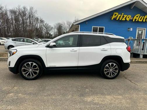 2021 GMC Terrain SLT