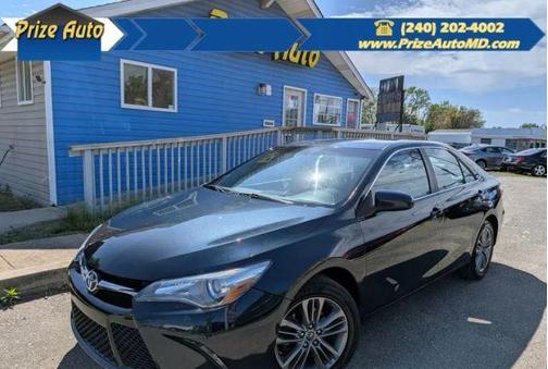 Black 2015 Toyota Camry SE