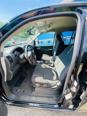 Black 2018 Nissan Frontier PRO-4X