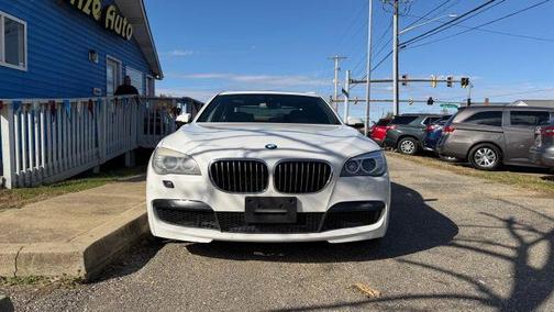 White 2013 BMW 750 i xDrive