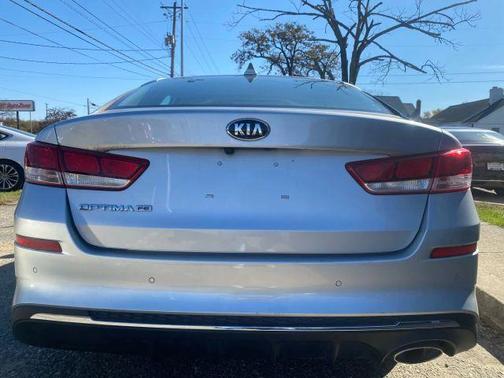 2019 Kia Optima LX