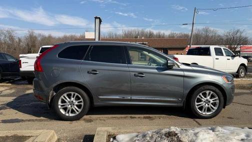 2016 Volvo XC60 T5 Platinum