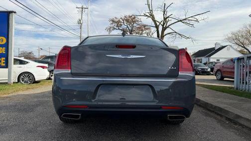 2019 Chrysler 300 Limited