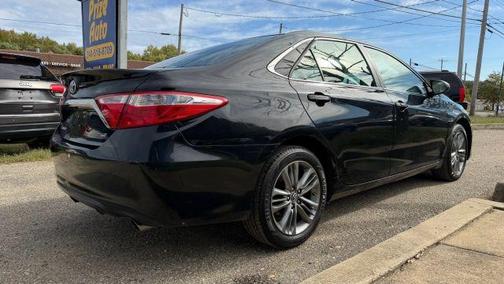 2017 Toyota Camry SE