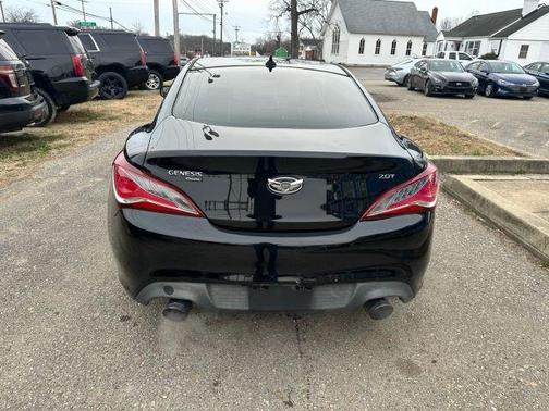 2013 Hyundai Genesis Coupe 2.0T Premium