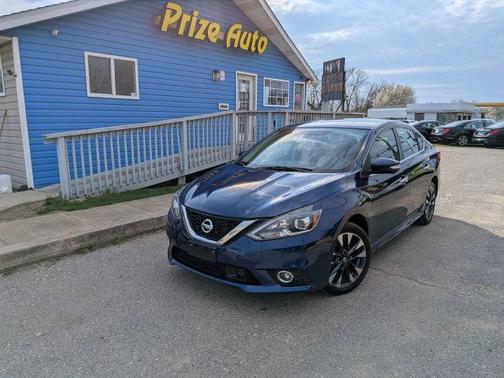Gray 2018 Nissan Sentra SR