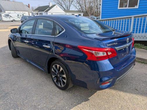 Gray 2018 Nissan Sentra SR