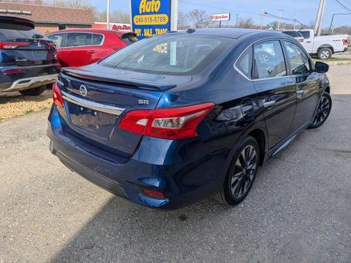 Gray 2018 Nissan Sentra SR