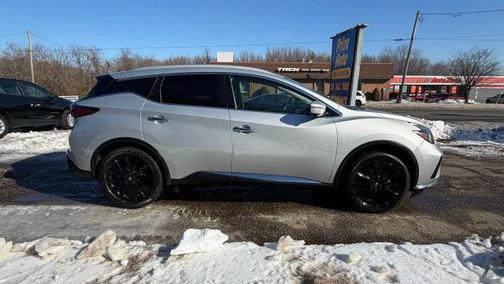 2023 Nissan Murano SL